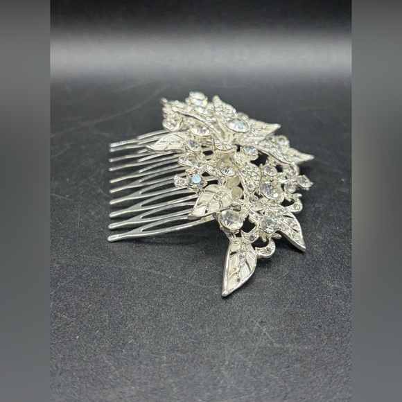 Bejeweled Silver Tone Metal Crystal Hair Comb Accessory, Wedding Bridal Princess - Picture 5 of 11
